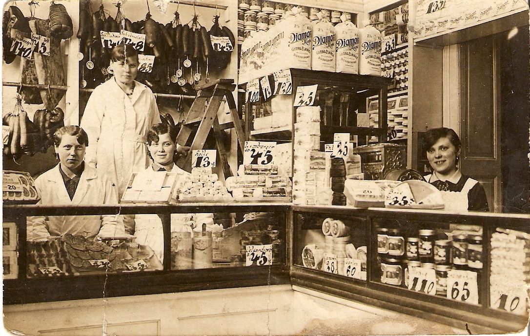 Translation of liste – French–English dictionary visual data 8