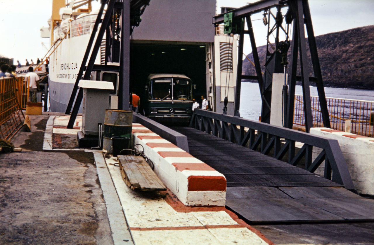 A018.JPG