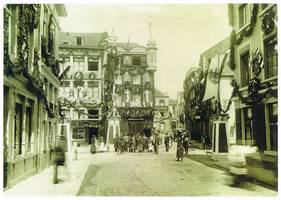 Der Kaiser in Aachen